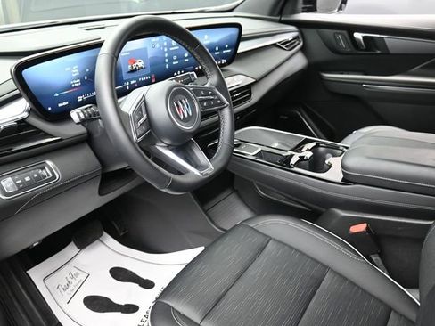Used 2025 Buick Enclave Sport Touring FWD image 14