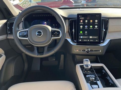 New 2026 Volvo XC90 B6 Plus w/ Protection Package Premier image 4