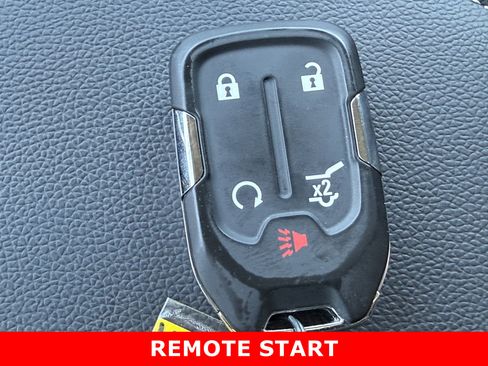 Used 2023 GMC Acadia SLE w/ Driver Convenience Package AWD/4WD image 19