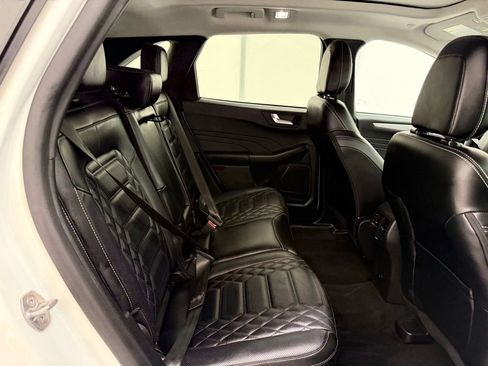 New 2024 Ford Escape SE w/ PHEV Premium Package image 23