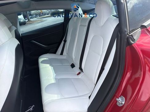 Used 2022 Tesla Model 3 Standard Range image 7