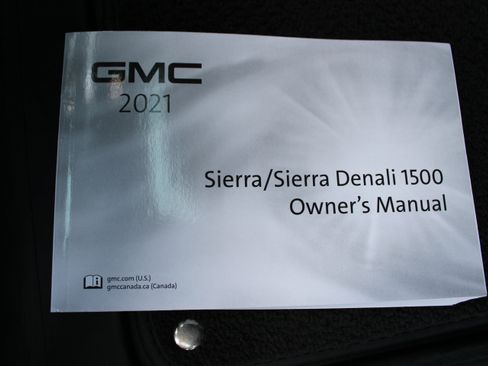 Used 2021 GMC Sierra 1500 AT4 w/ AT4 Premium Package AWD/4WD image 25