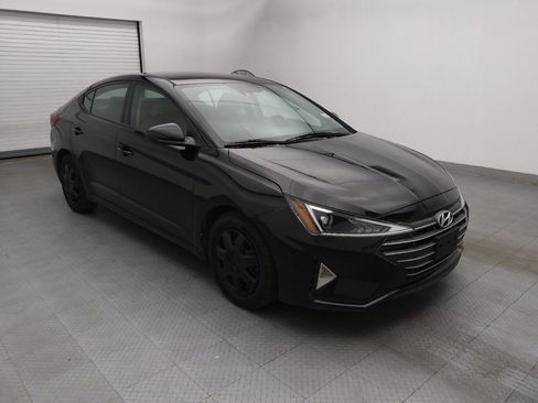 Used 2020 Hyundai Elantra SE image 11