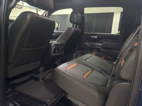 Used 2023 GMC Sierra 2500 AT4 w/ AT4 Premium Plus Package AWD/4WD image 28