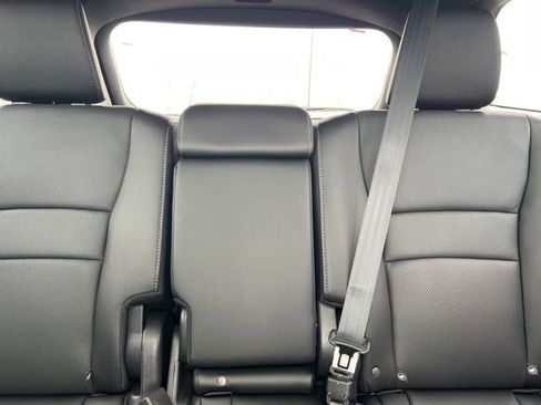 Used 2023 Honda Passport EX-L image 32