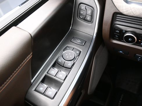 Used 2025 Ford F350 King Ranch w/ FX4 Off-Road Package AWD/4WD image 25