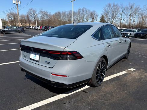 New 2026 Honda Accord Touring image 5