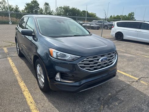 Used 2022 Ford Edge SEL w/ Convenience Package AWD/4WD image 5