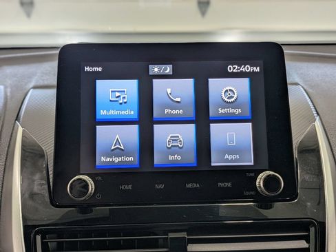 Used 2024 Mitsubishi Eclipse Cross SEL AWD/4WD image 14