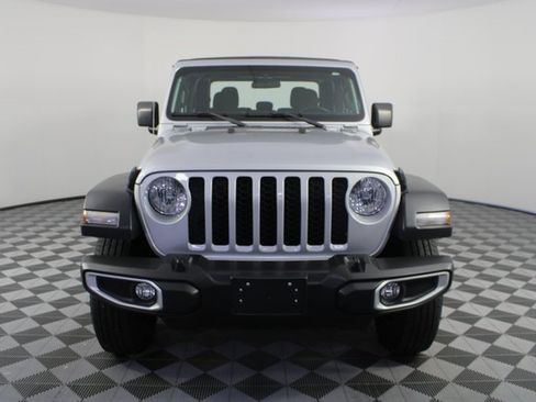 Used 2023 Jeep Gladiator Sport image 24