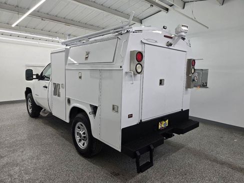 Used 2014 Chevrolet Silverado 3500 W/T RWD image 5
