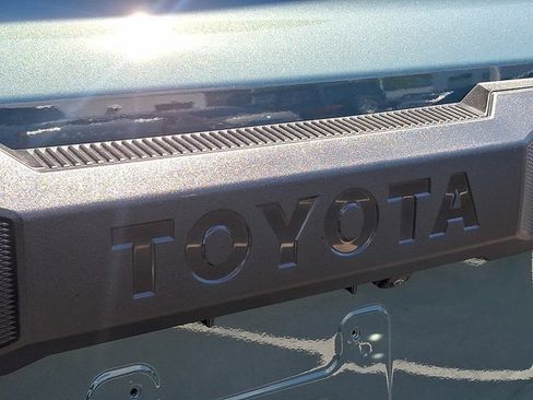 New 2026 Toyota 4Runner TRD Off-Road Premium AWD/4WD image 22