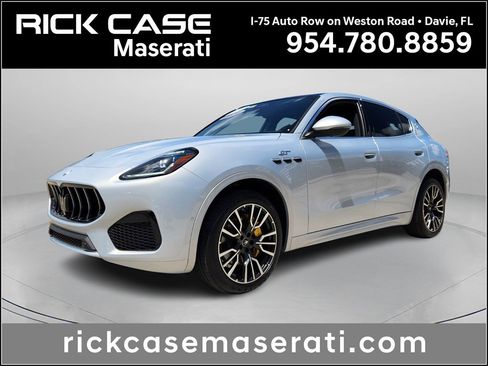 New 2024 Maserati Grecale GT image 1