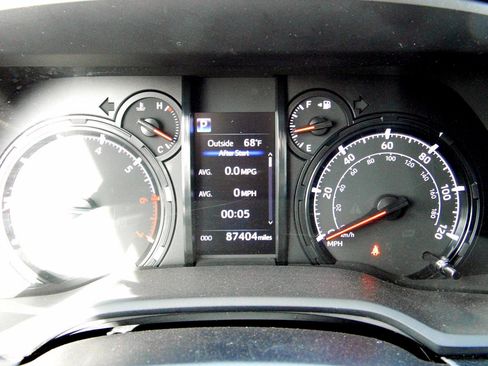 Used 2021 Toyota 4Runner SR5 image 15