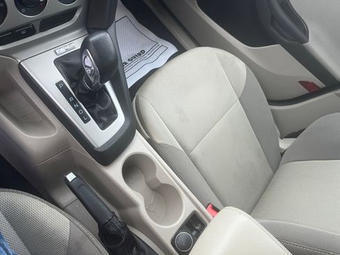 Used 2014 Ford Focus SE image 17