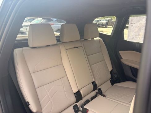 Used 2025 BMW X1 xDrive28i w/ Technology Package AWD/4WD image 24