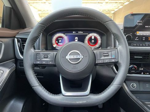 Certified 2023 Nissan Rogue Platinum image 15