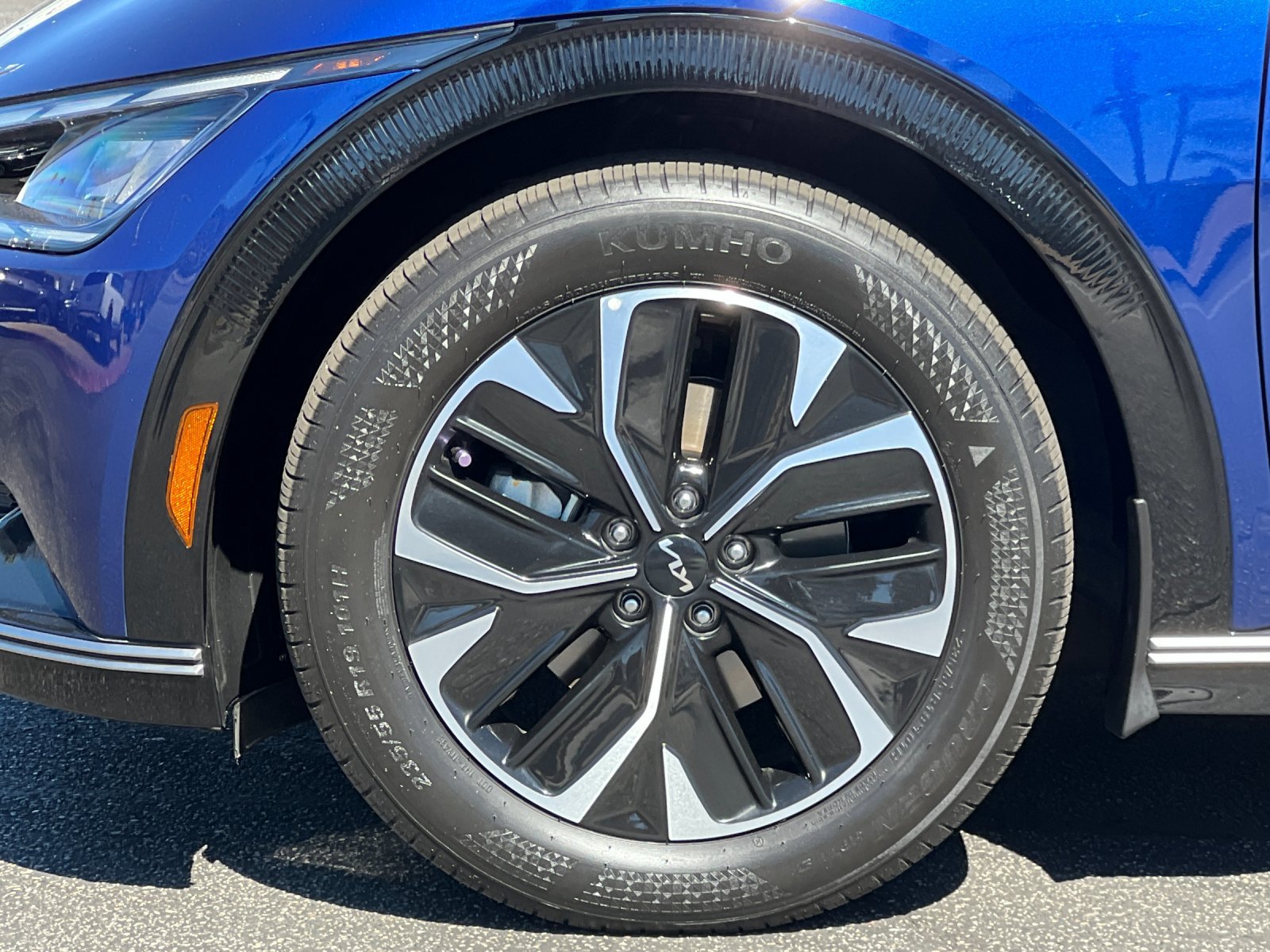 Certified 2024 Kia EV6 Wind RWD image 25