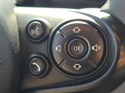 Used 2021 MINI Cooper Countryman FWD image 28