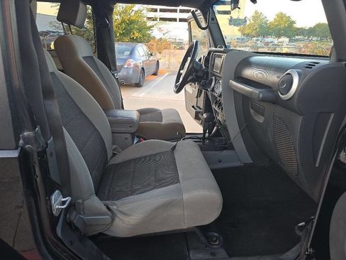 Used 2010 Jeep Wrangler Sahara w/ Trailer Tow Group image 25