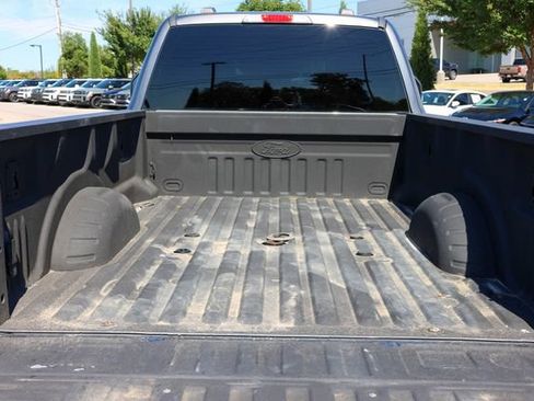 Used 2023 Ford F350 XLT AWD/4WD image 12