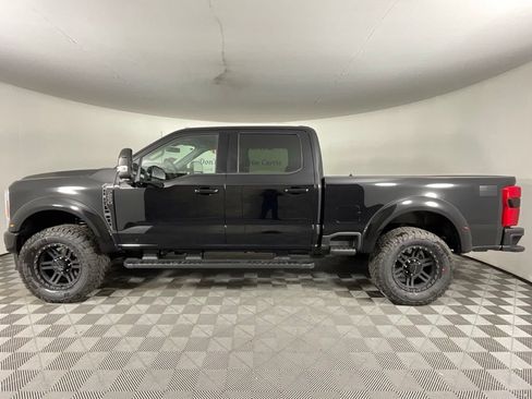 New 2026 Ford F250 Lariat w/ Black Appearance Package AWD/4WD image 6