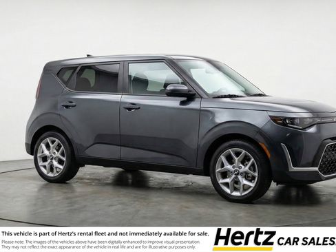 Used 2025 Kia Soul LX w/ LX Technology Package FWD image 1
