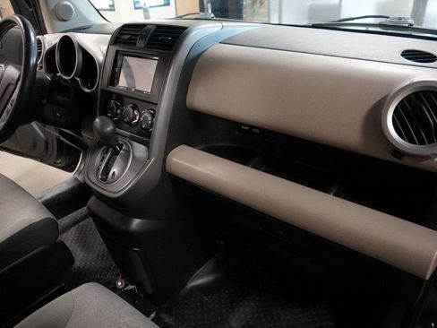 Used 2008 Honda Element EX image 11