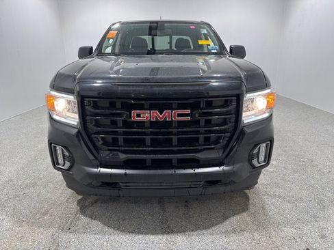 Used 2022 GMC Canyon Elevation image 2