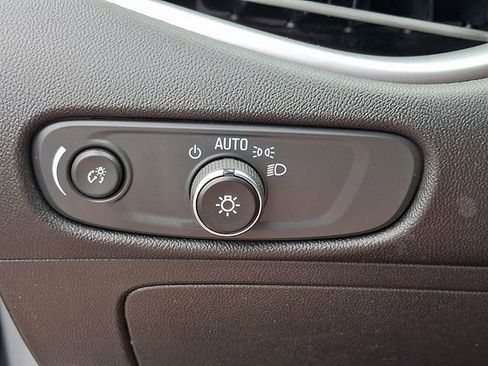 Used 2024 Chevrolet Malibu LT FWD image 25