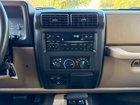 Used 2000 Jeep Wrangler Sport AWD/4WD image 27