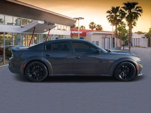 Used 2023 Dodge Charger Scat Pack image 2