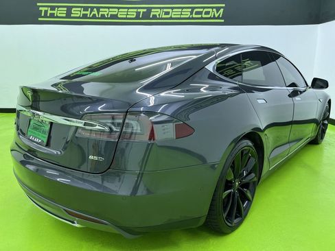 Used 2015 Tesla Model S 85D AWD/4WD image 8