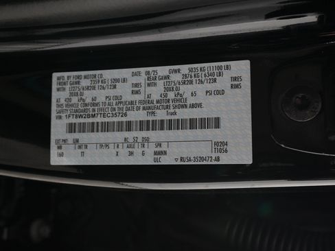 Used 2026 Ford F250 Platinum w/ Platinum Plus Package image 42