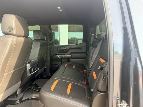 Used 2021 GMC Sierra 1500 AT4 AWD/4WD image 15