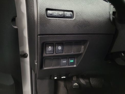 Used 2021 Nissan Rogue Sport S FWD image 20