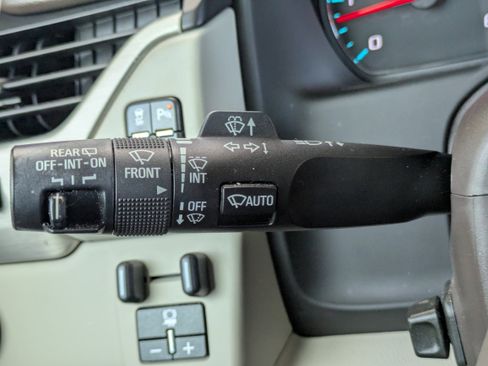 Used 2018 GMC Yukon Denali image 23