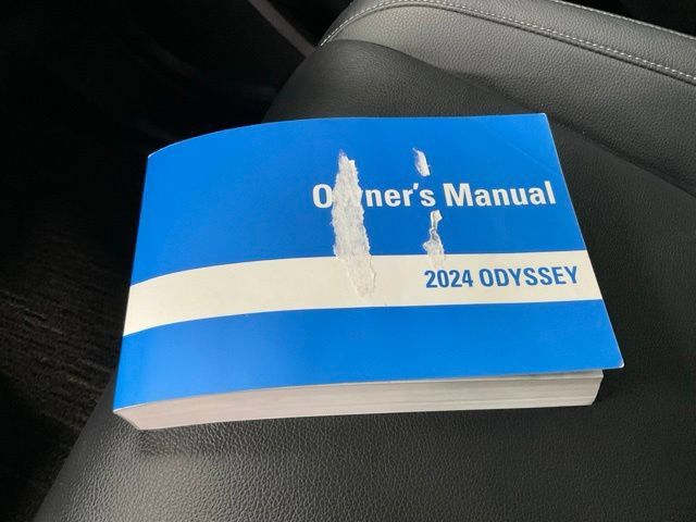 Certified 2024 Honda Odyssey Touring image 40