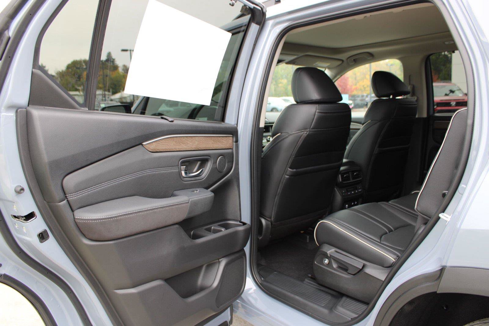 New 2026 Honda Pilot Elite image 15