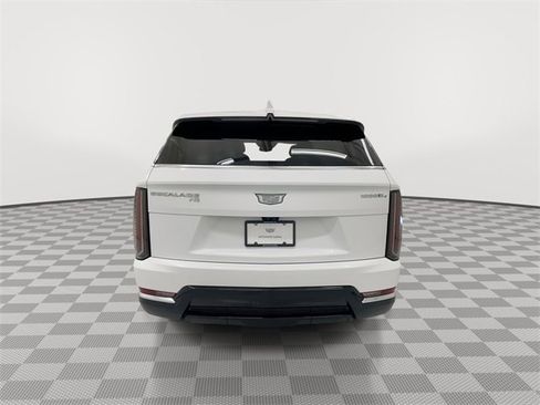 New 2025 Cadillac Escalade IQ Luxury 1 w/ LPO, Radiant Package image 9