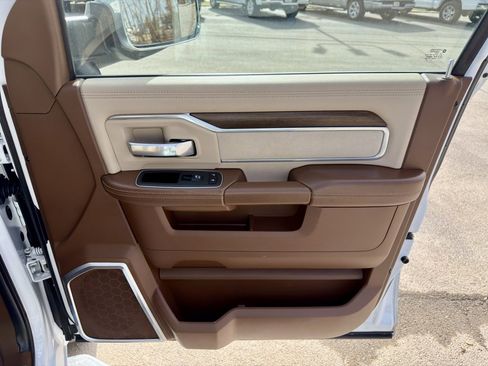 Used 2022 RAM 3500 Laramie image 30