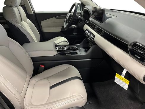 New 2026 Honda Pilot Touring image 29