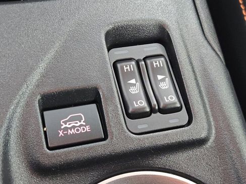 Used 2023 Subaru Crosstrek 2.5i Limited image 32