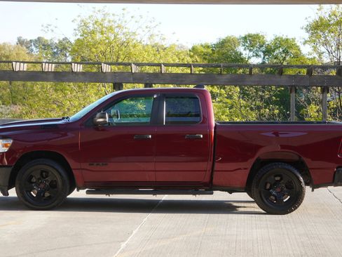 Used 2019 RAM 1500 Big Horn AWD/4WD image 7