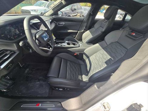 New 2026 Audi S e-tron GT Prestige image 23