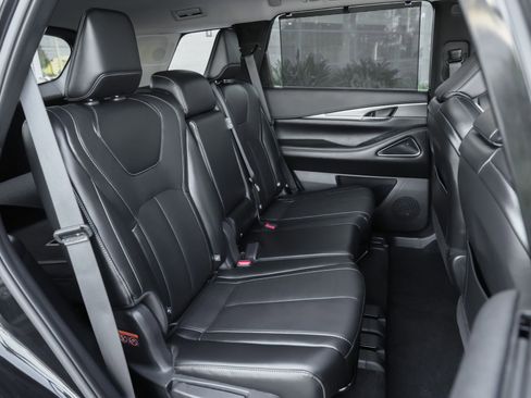 Used 2026 INFINITI QX60 Luxe w/ Cargo Package image 34