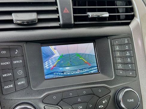 Used 2017 Ford Fusion SE image 13