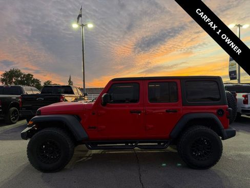 Used 2024 Jeep Wrangler Unlimited Sport AWD/4WD image 2