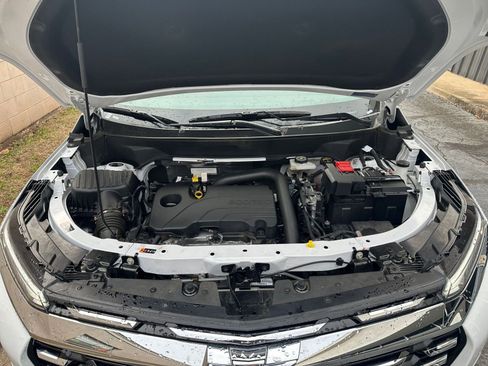 Used 2025 Chevrolet Equinox LT image 31