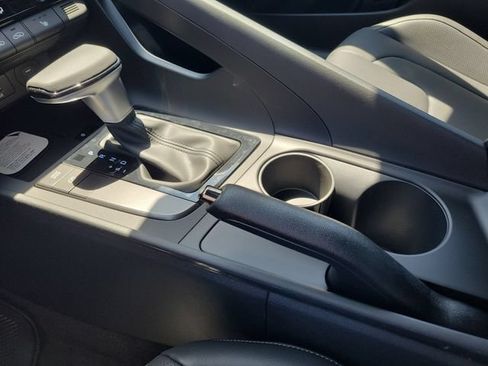 New 2026 Hyundai Elantra SEL Sport FWD image 16